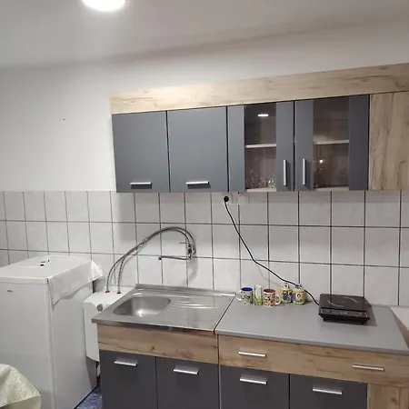 Fili 1 アパート *