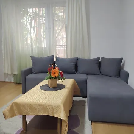 Apartament Fili 1 *